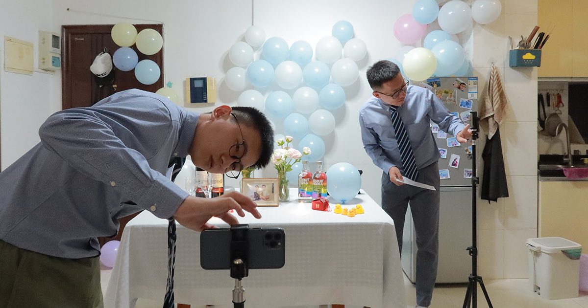 Same-sex couples from China are getting married in Utah over Zoom