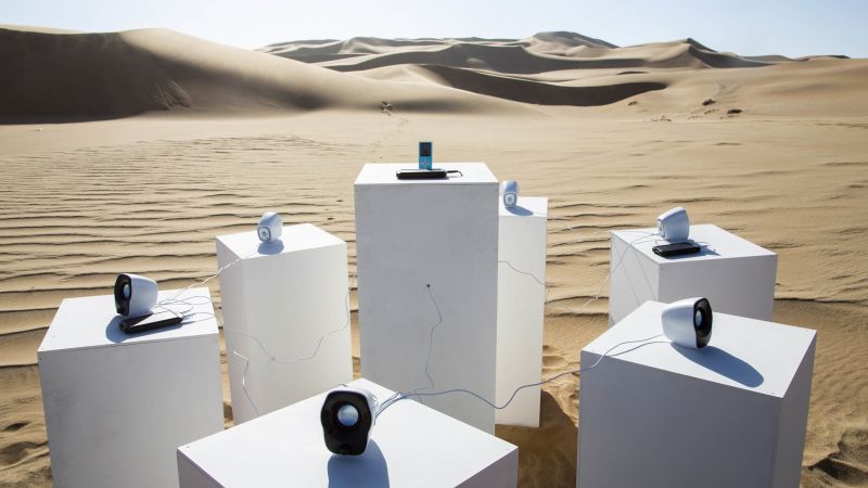 Toto’s ‘Africa’ to play ‘for eternity’ in Namibia desert | CNN