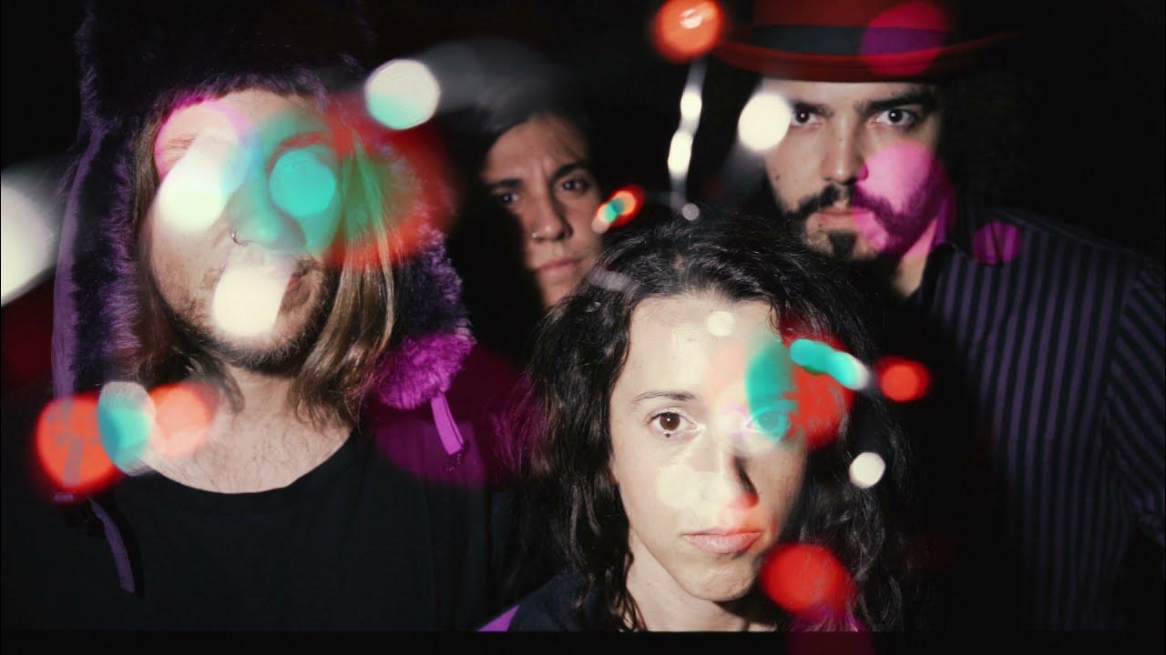 HERMANA FURIA - Pie fuera