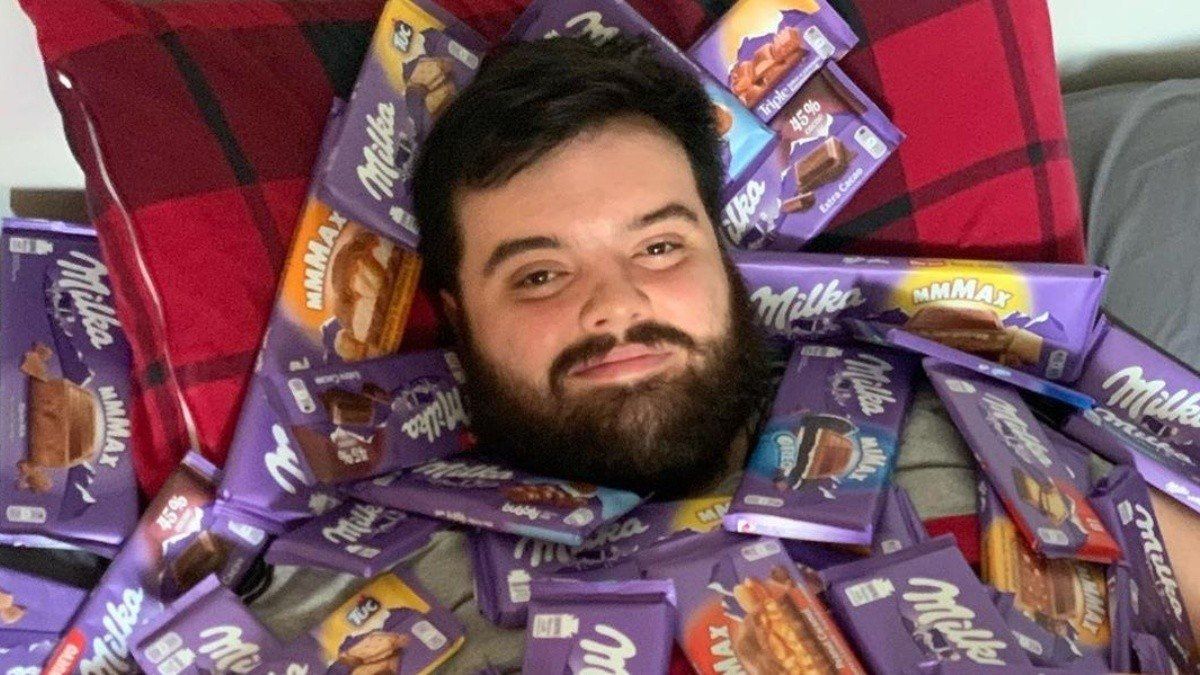 El idilio de las marcas de comida basura con Ibai: 'Es incoherente, pero les funciona'