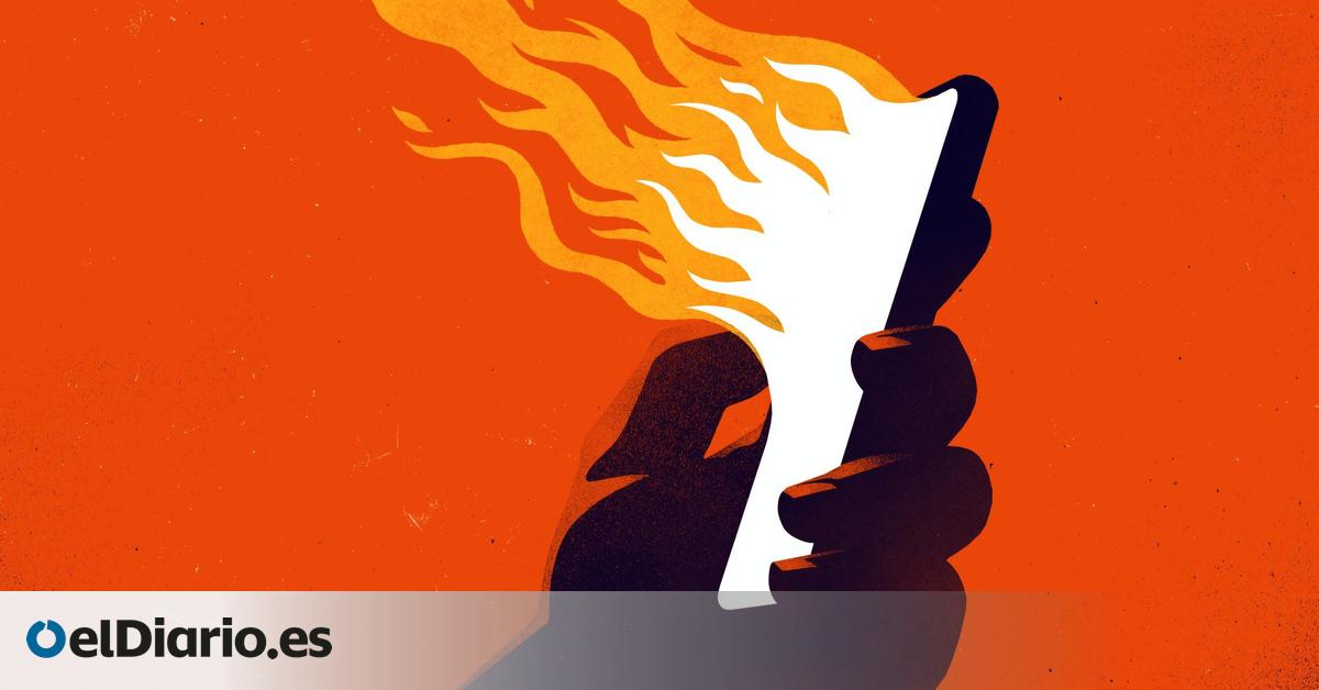 Las empresas se saltan la desconexión digital: "Me han llamado hasta en el tanatorio"