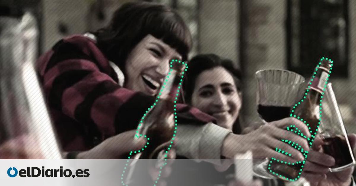 Tú ves una cerveza, yo un refresco: el proyecto de Bill Gates para cambiar los productos que salen en series y películas