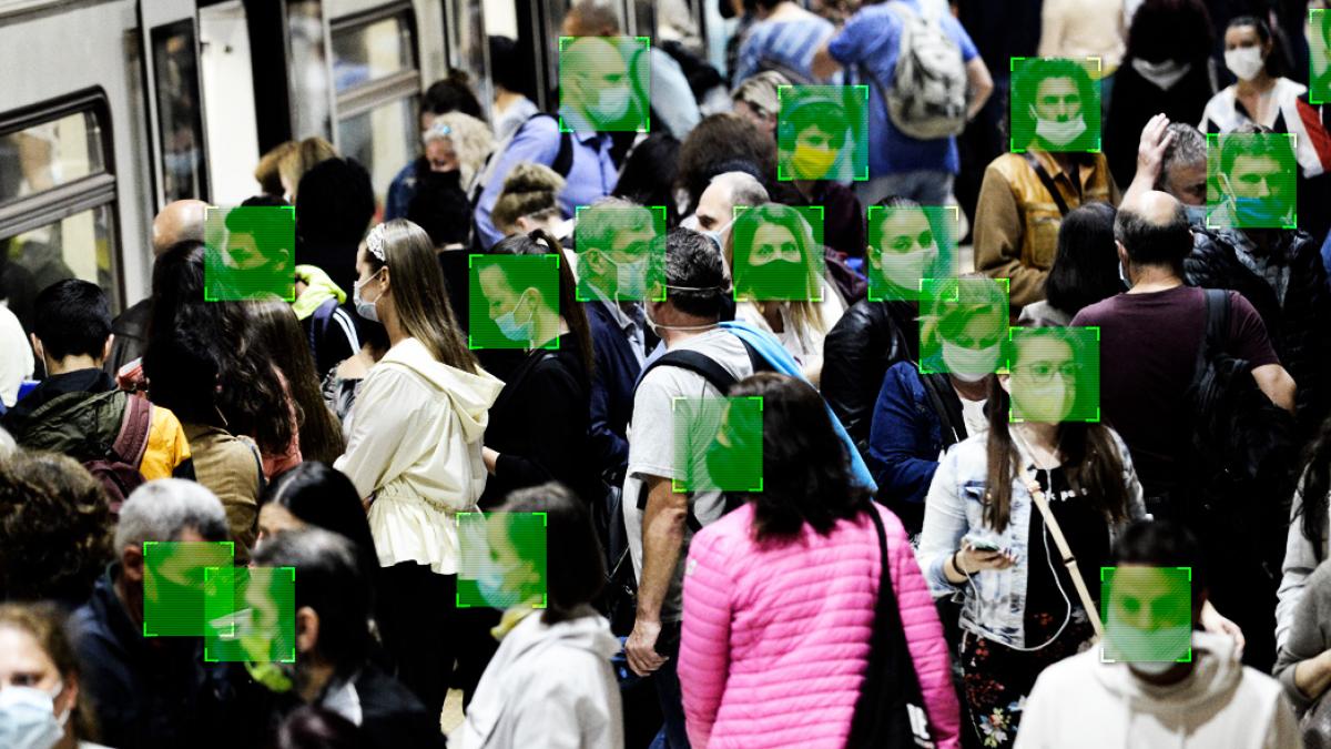 Cómo los algoritmos perpetúan la desigualdad en España