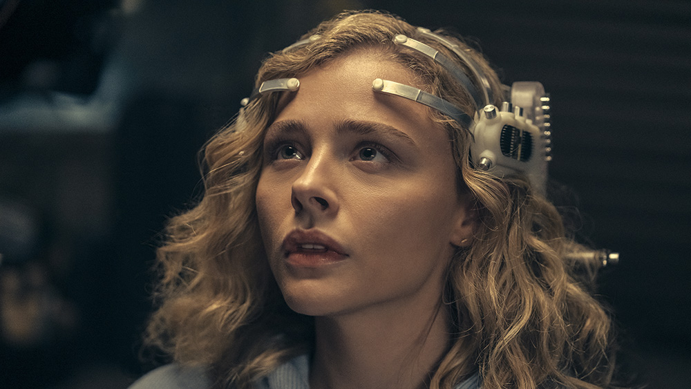 ‘The Peripheral’ Trailer: Chloë Grace Moretz Stars in Sci-Fi Series From ‘Westworld’ Creators