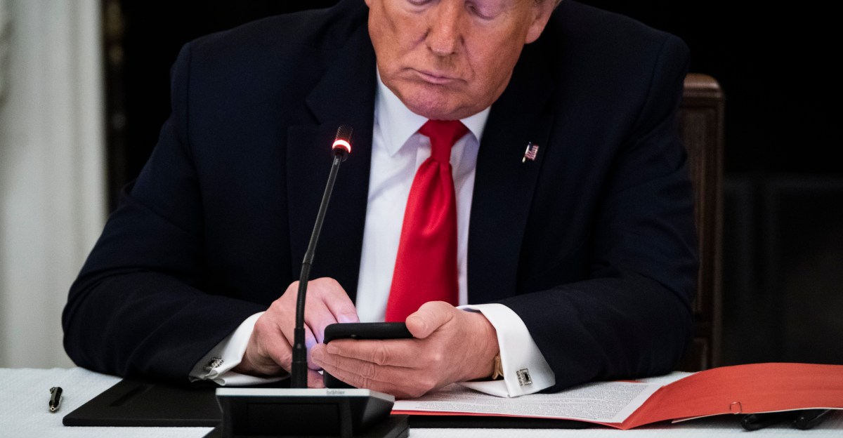 Twitter permanently bans Trump