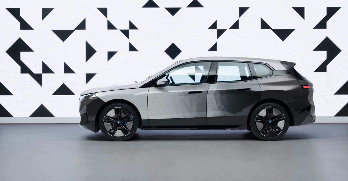 BMW debuts its new color-changing paint technology at CES: E Ink