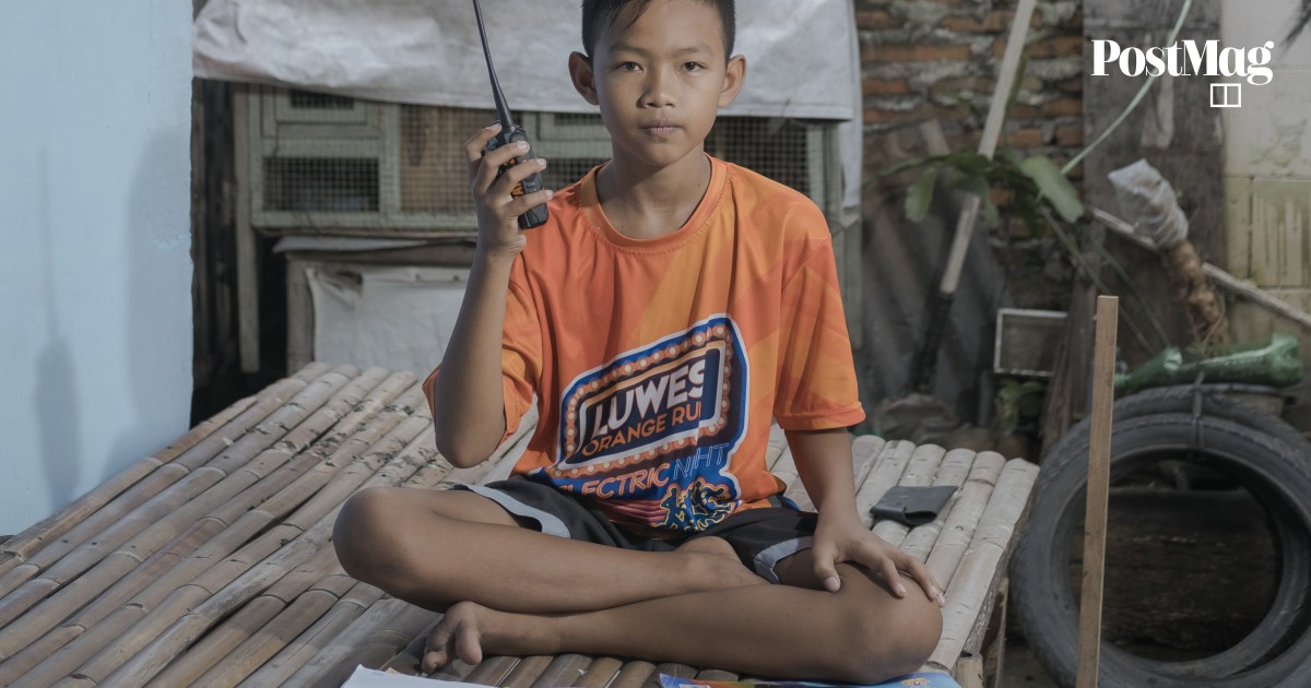 Over and out: lockdown learning in Indonesia by walkie-talkie